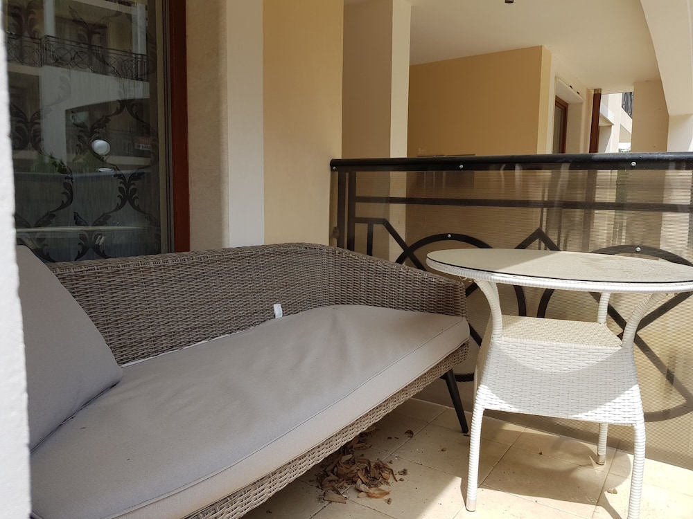 Comfort Studio, Balcony, Courtyard View photo 2