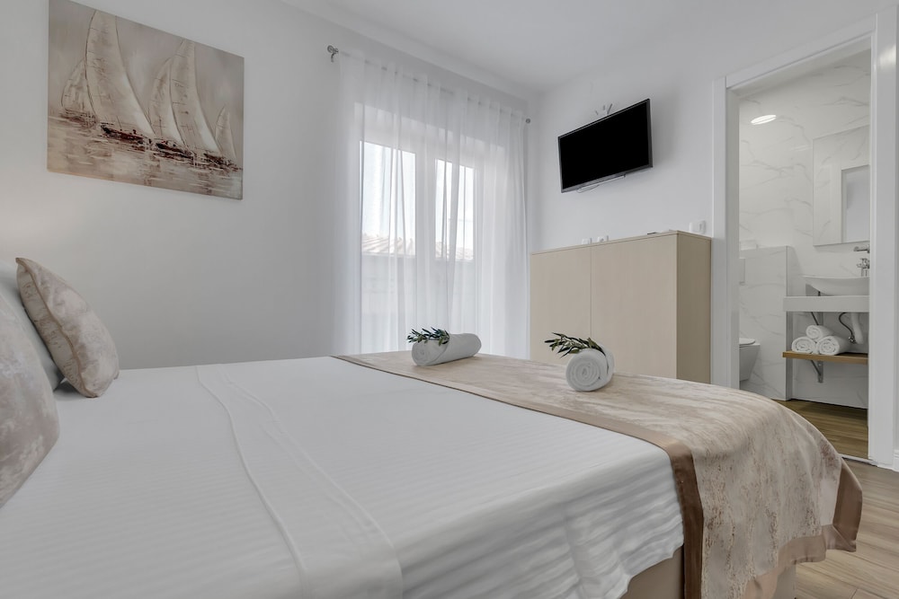Comfort Apartment photo 3