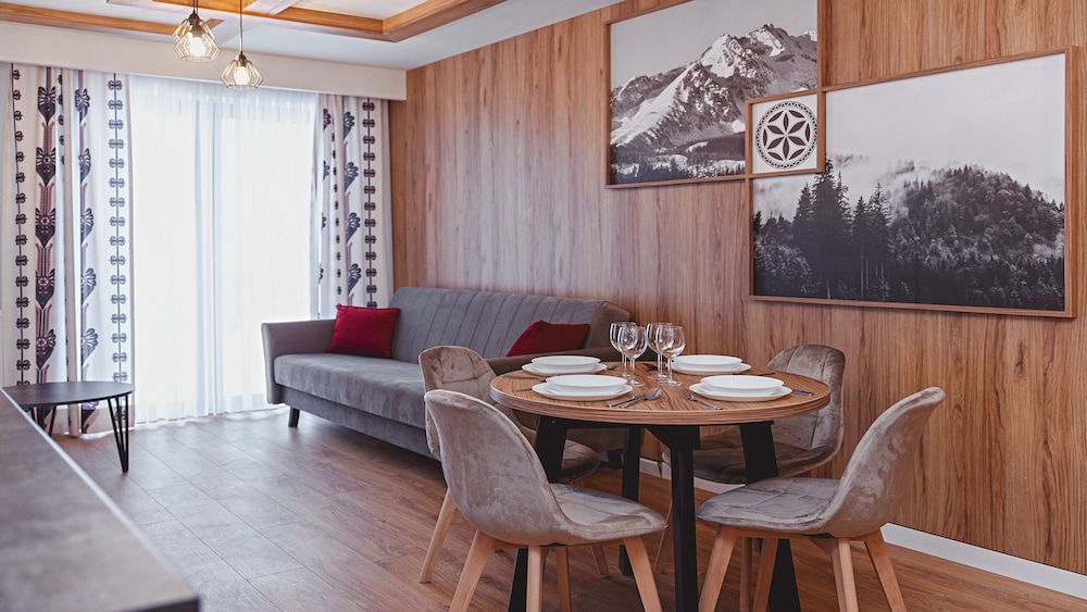 Apartment (J1) photo 2