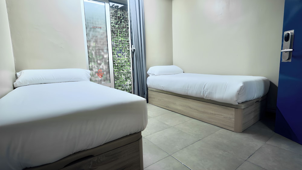 Twin Room, Private Bathroom