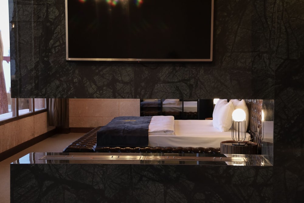 Premium Double Room photo 2