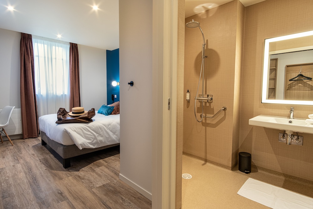 Superior Double Room - Photo 5