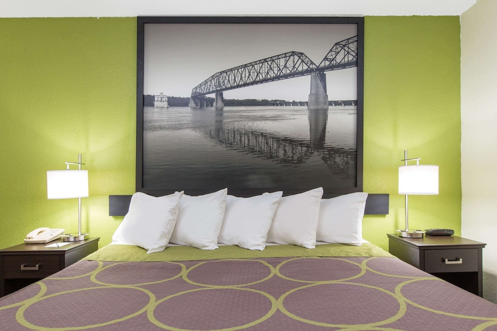 Standard Room, 1 King Bed - Photo 1