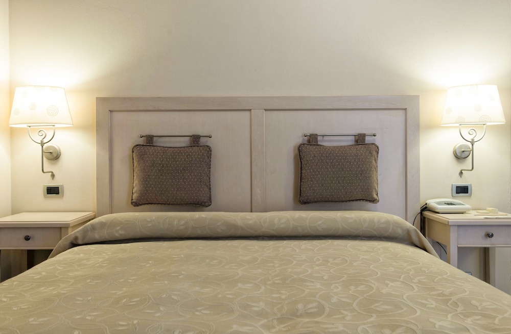 Economy Double Room Single Use photo 2