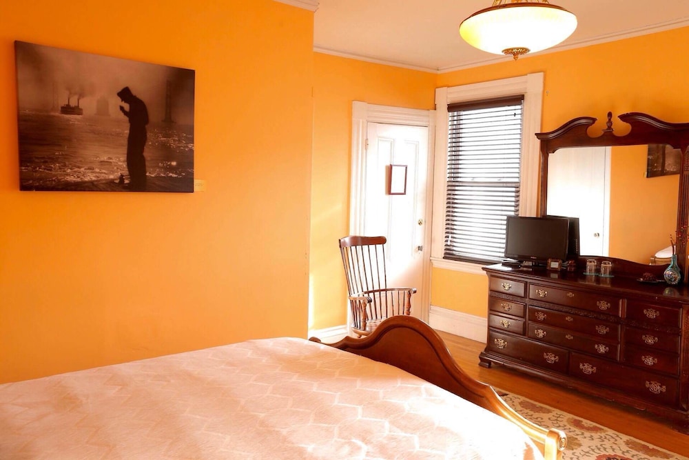 Traditional Double Room Single Use photo 2