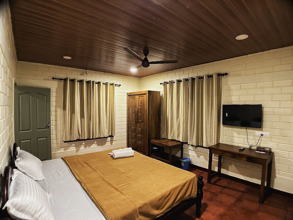 Grove Villa B1 photo 2