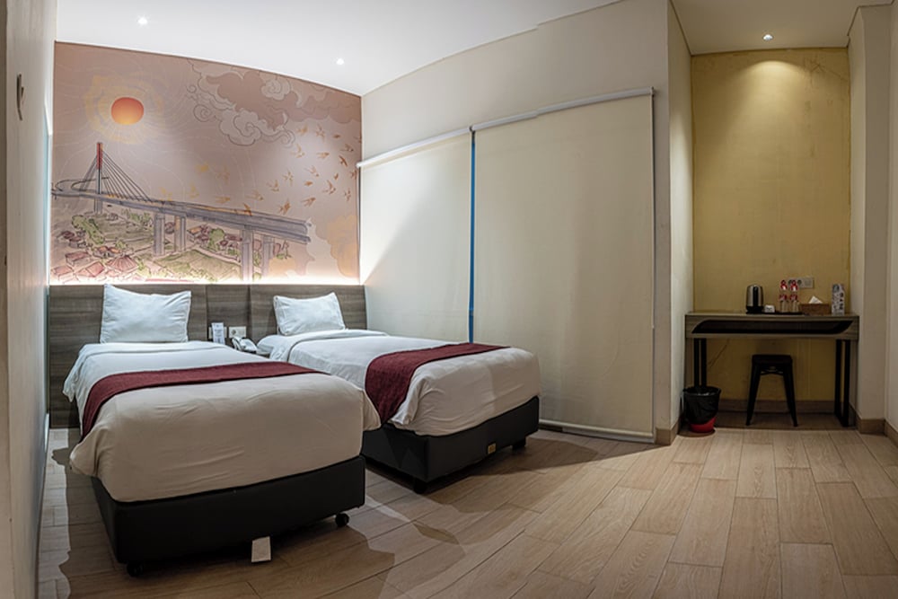 Executive Twin Room - Photo 2