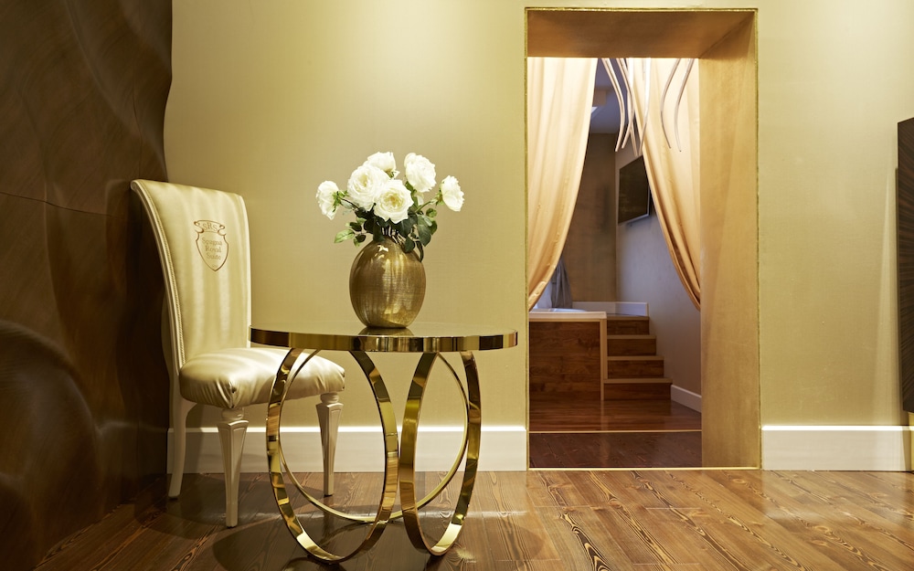Junior Suite - Photo 9