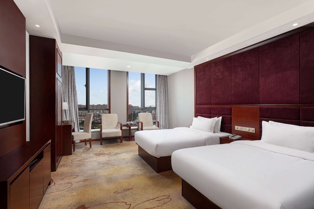 Deluxe Room, 2 Twin Beds, Non Smoking