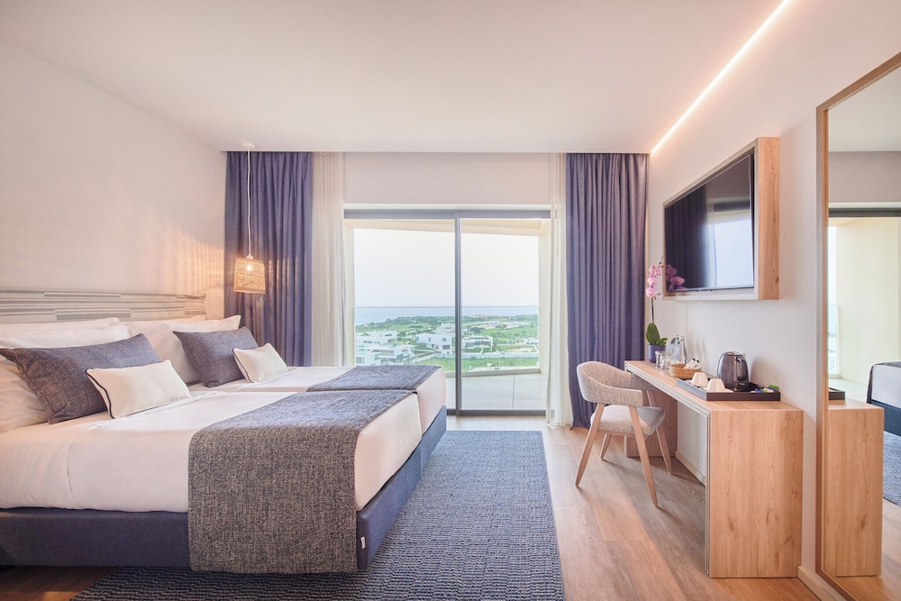 Twin Room, Sea View photo 1