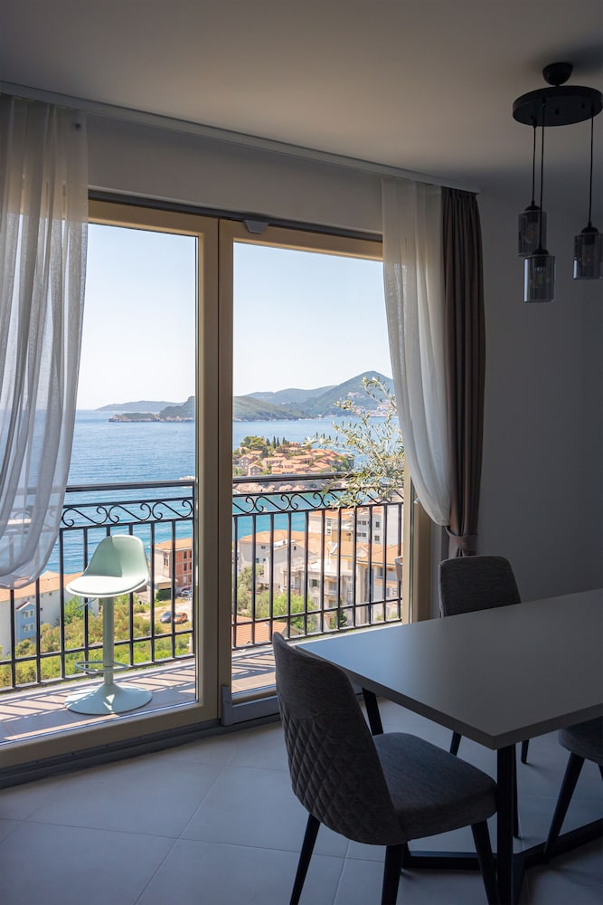 Comfort Apartment, Balcony, Sea View photo 1
