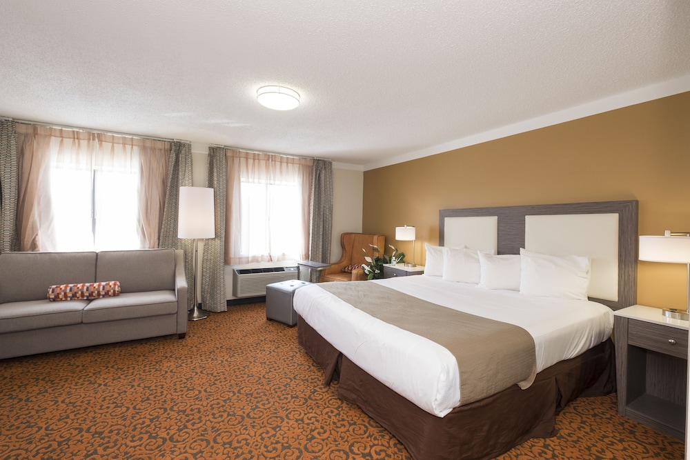 Deluxe Room, 1 King Bed, Non Smoking - Photo 3