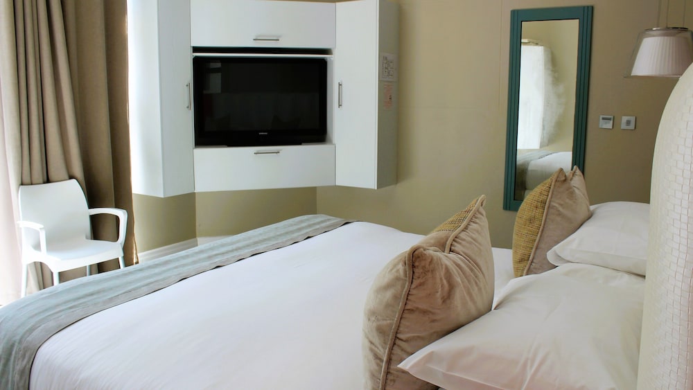 Standard Double Room photo 2