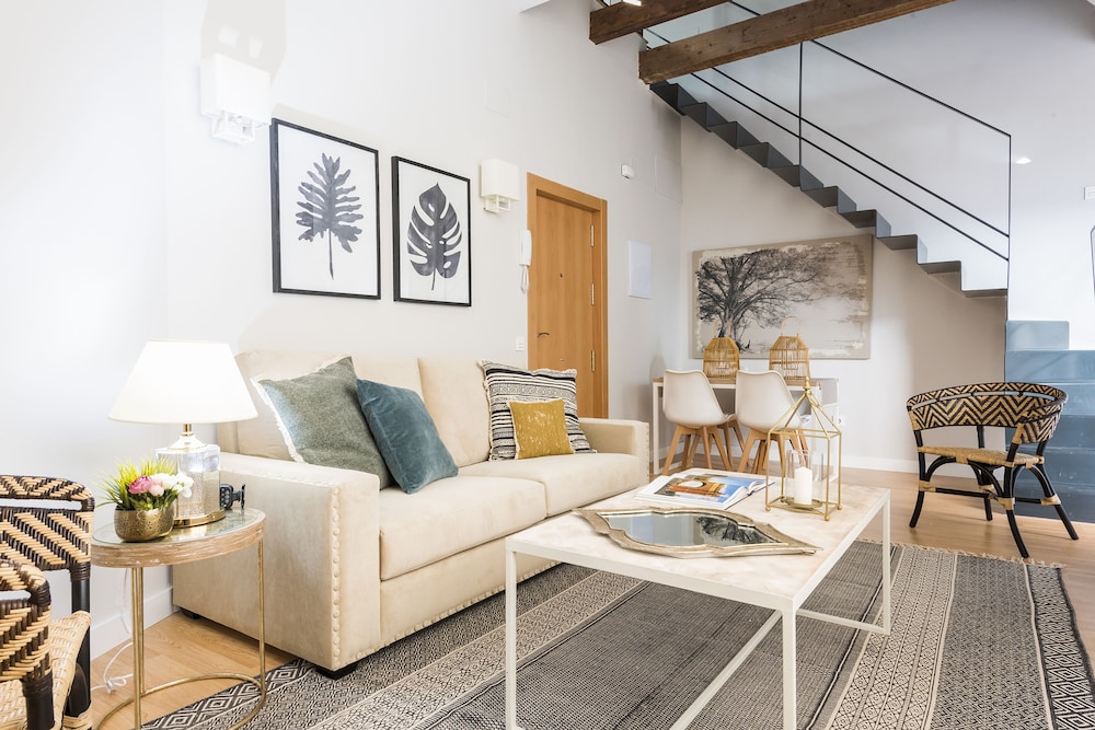 Apartment (2 Bedrooms)