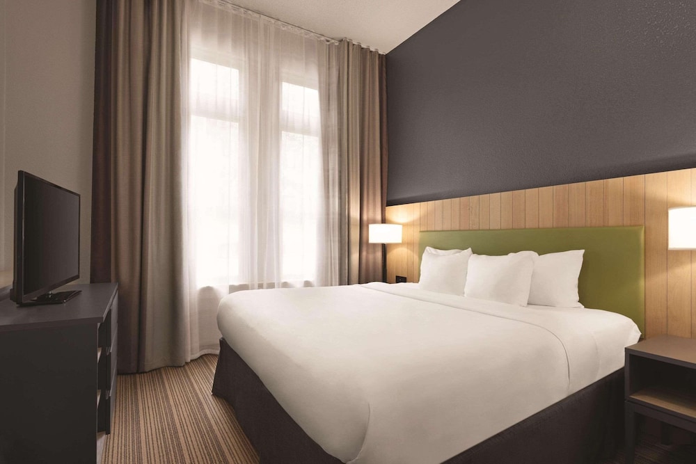 Suite, 1 Bedroom, Non Smoking photo 3