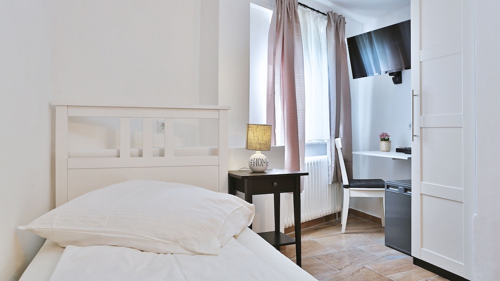 Standard Single Room, 1 Twin Bed, Non Smoking, Refrigerator photo 1