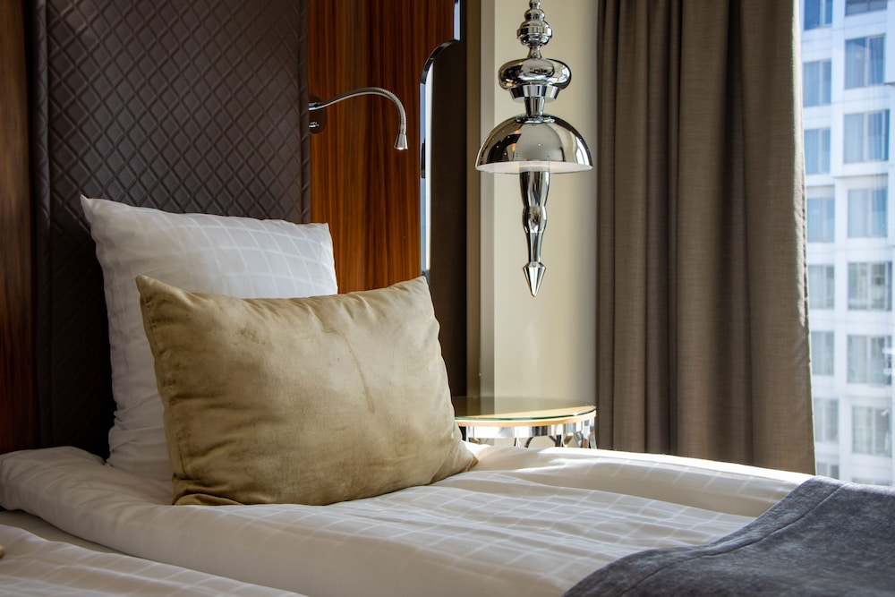 Tivoli Hotel - Photo 98