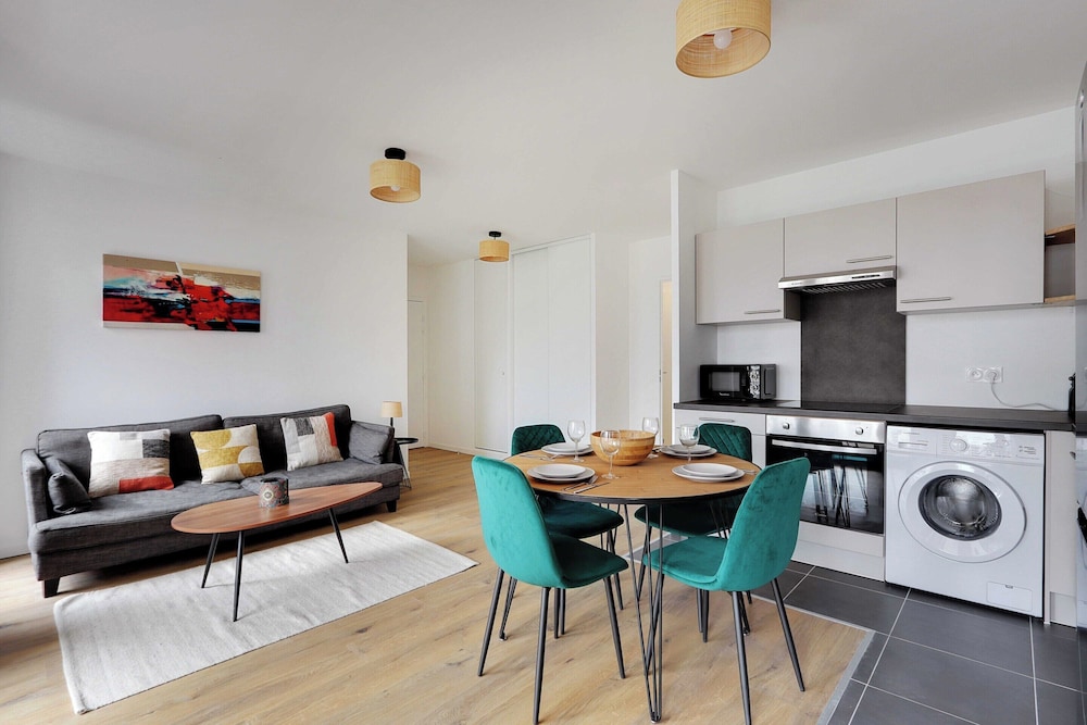 Apartment photo 3