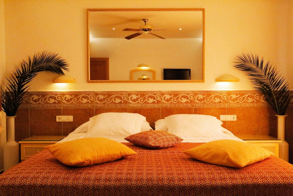 Standard Room, Sea View Standard Room, Sea View