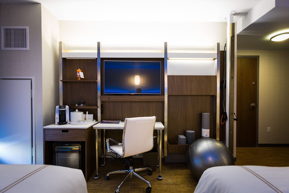 Standard Room, 2 Double Beds (Walk-In Shower)