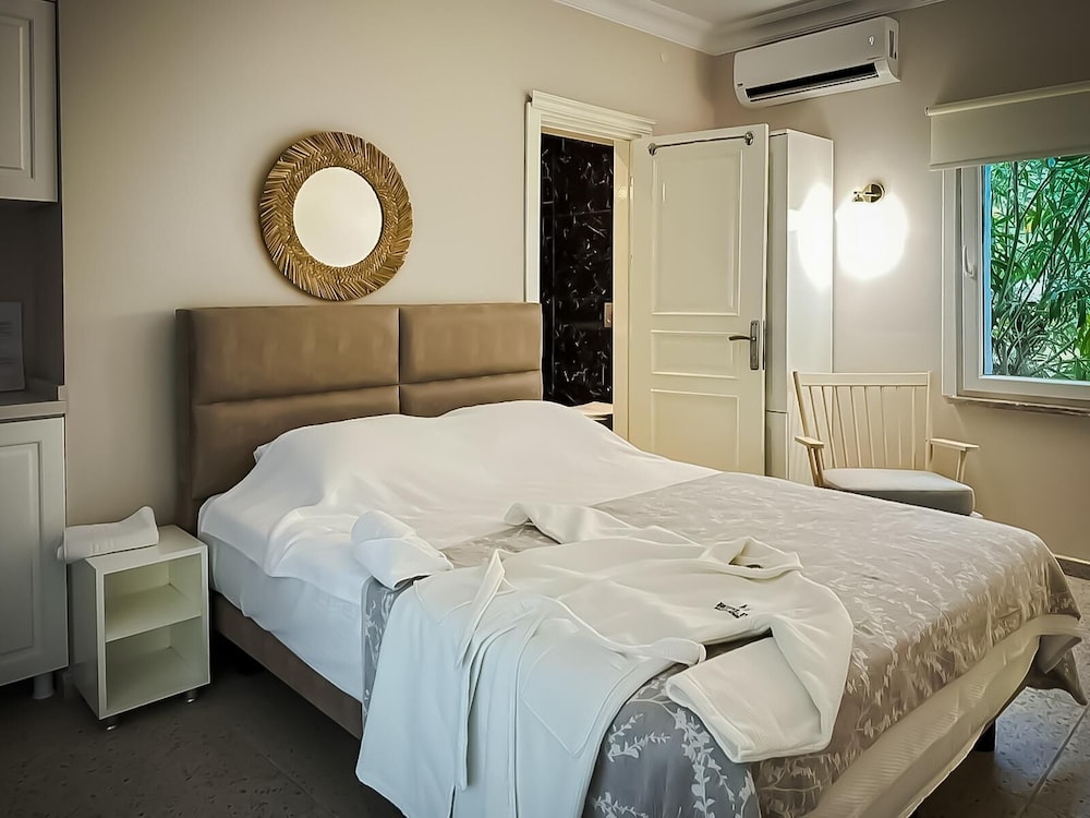 Basic Room, Non Smoking photo 1