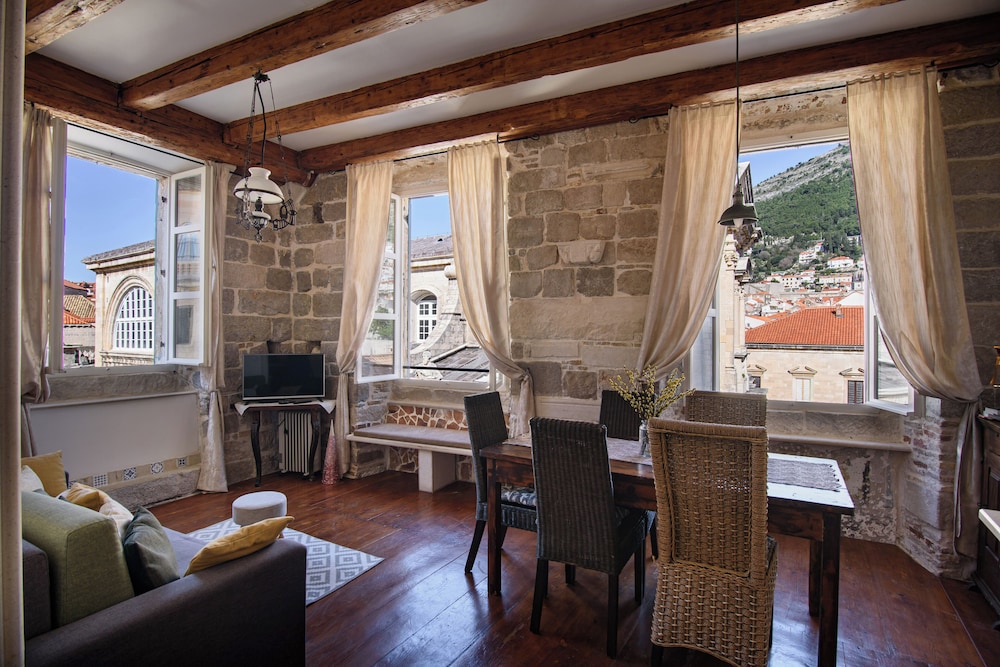 Apartment, City View