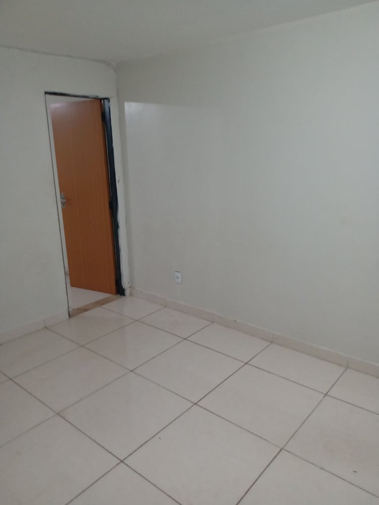 Basic Apartment, City View