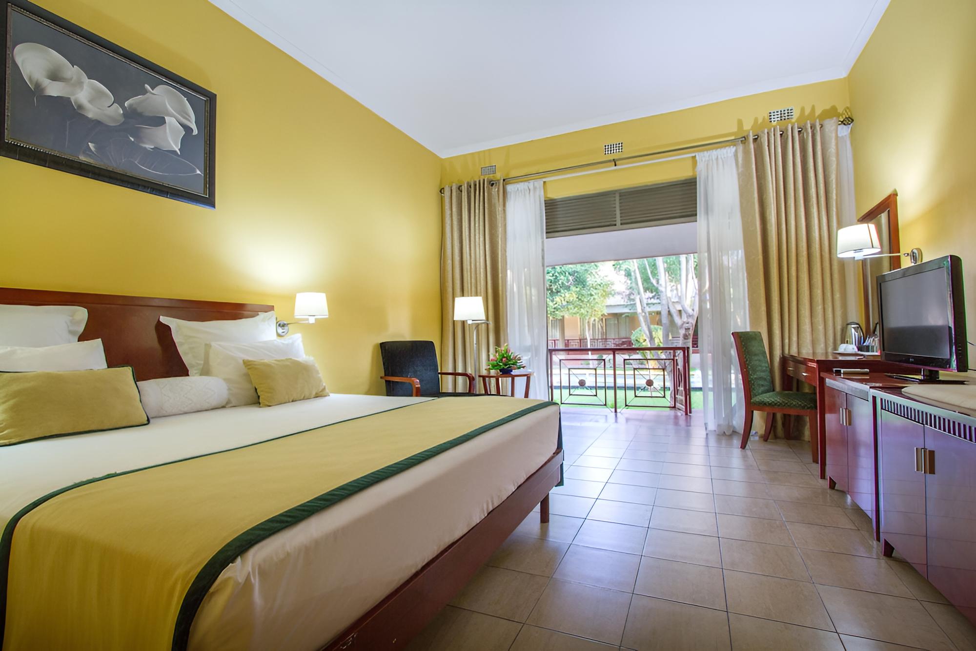 Double Room, 1 Double Bed, Courtyard View photo 3