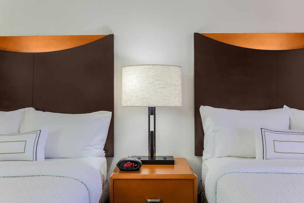 Room, 2 Double Beds (Mobility/Hearing Access, Transf Shwr) - Photo 1