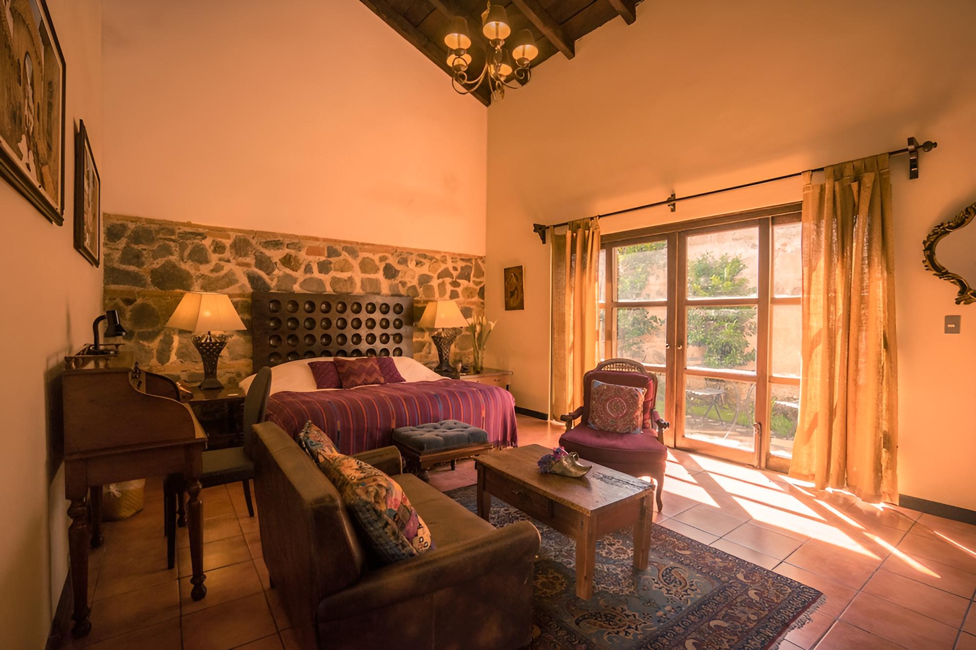 Suite, 1 King Bed
