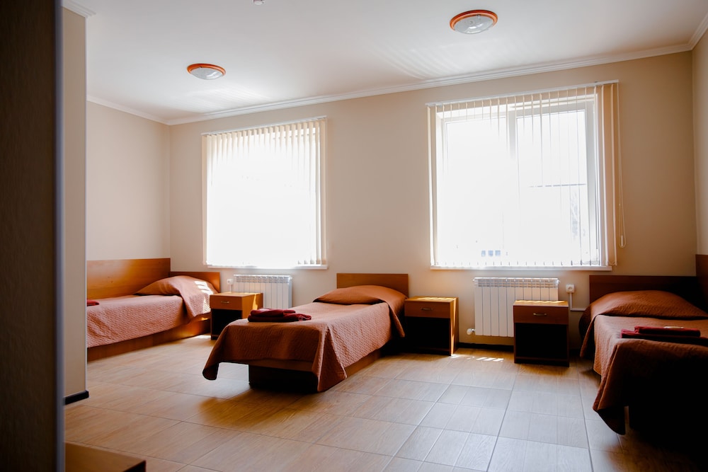 Basic Triple Room