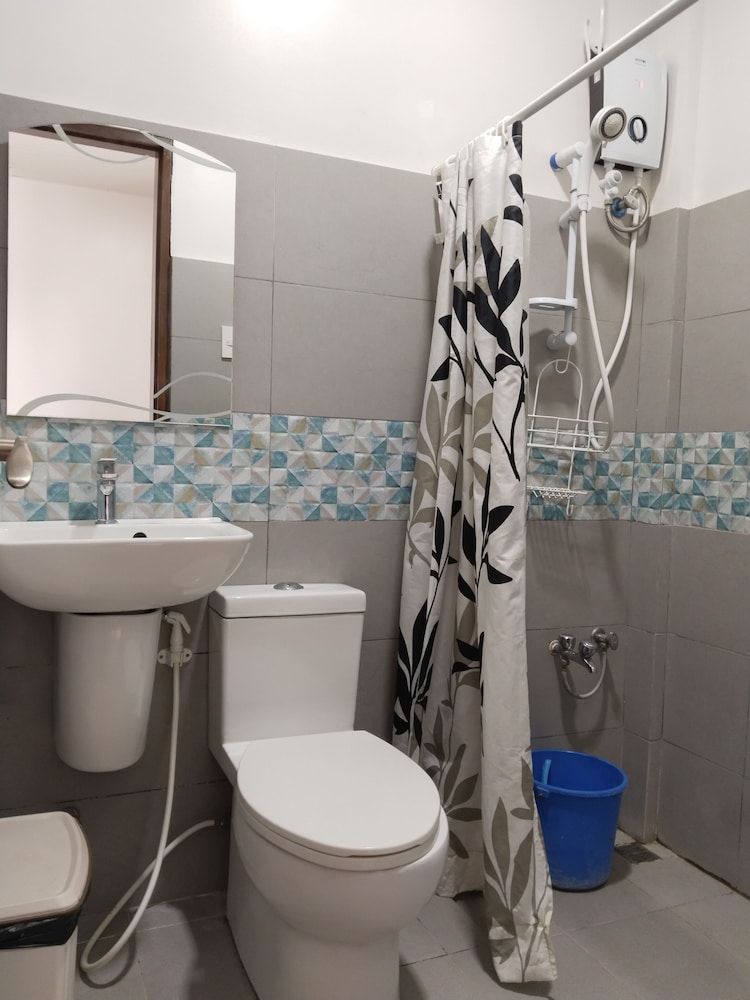 Family Studio - Photo 10