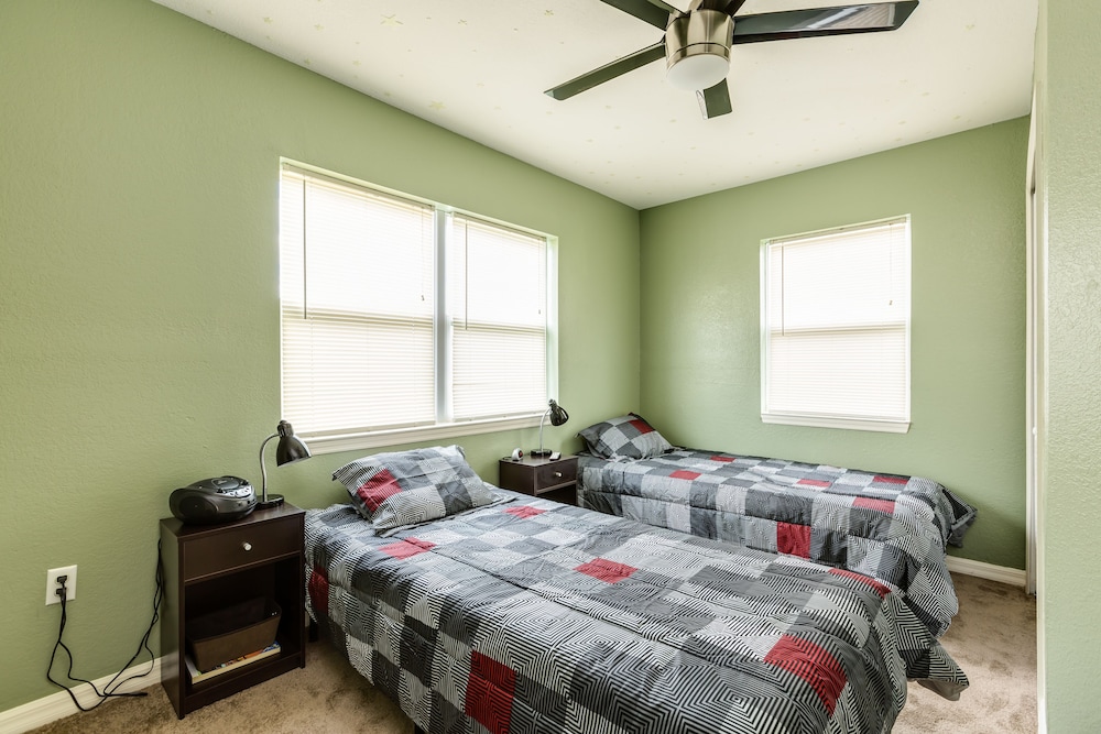 Standard House, Multiple Beds, Non Smoking photo 1