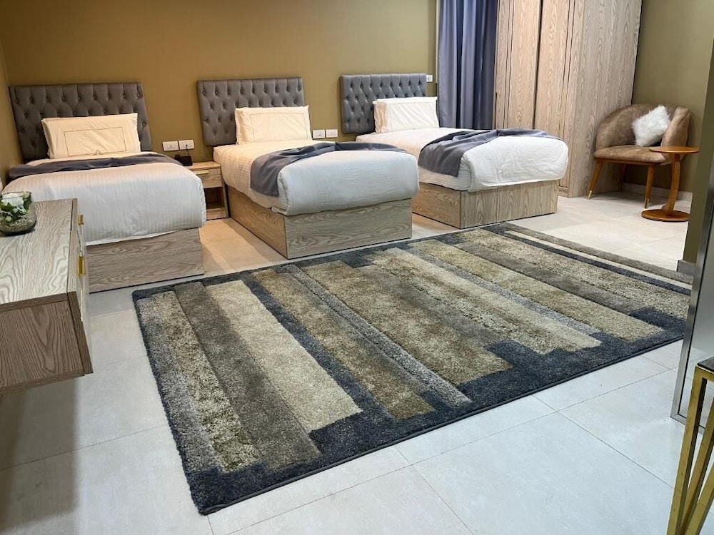 Standard Triple Room - Photo 1