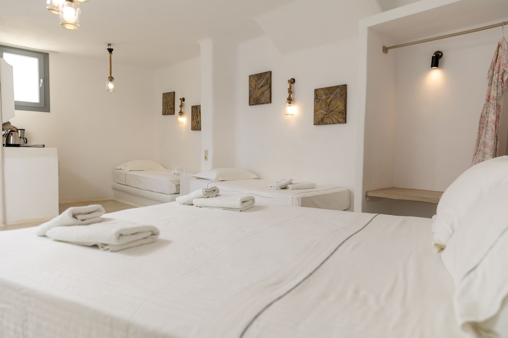 Economy Quadruple Room, Kitchenette, Ground Floor photo 1
