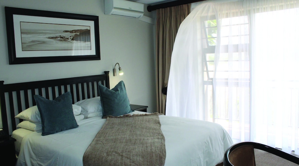 Panoramic Apartment, 2 Bedrooms, Accessible, Lagoon View photo 1