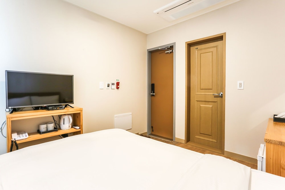 Deluxe Double Room (New Building) photo 2
