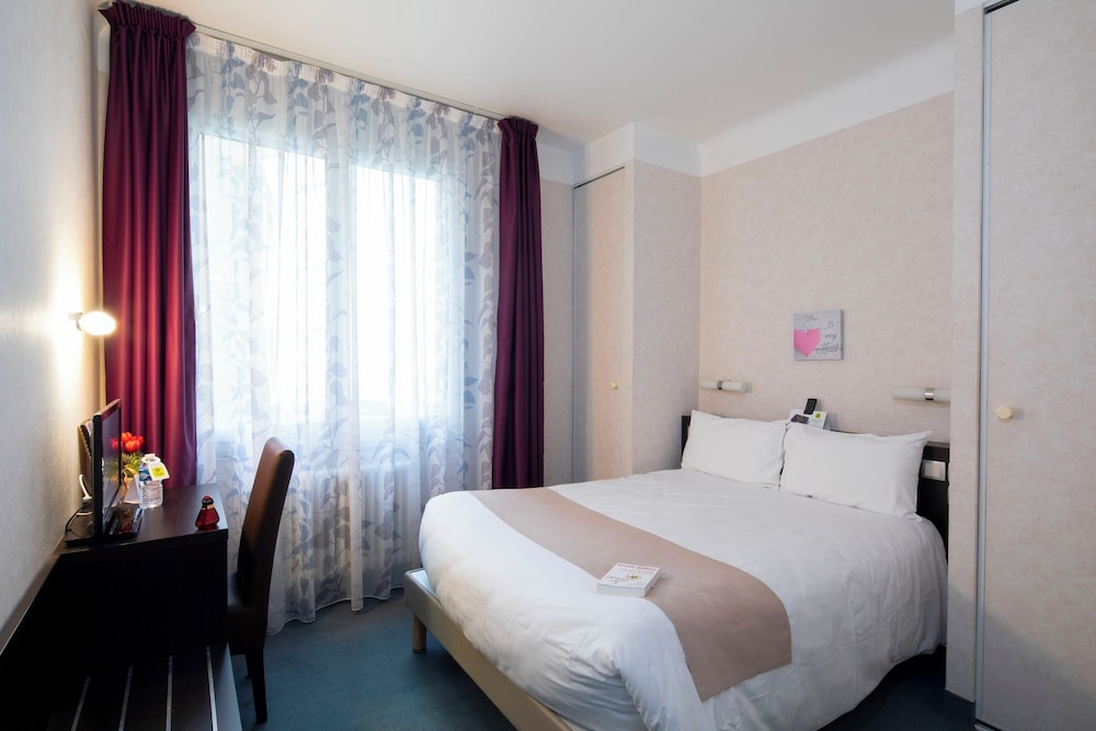 Economy Double Room photo 3