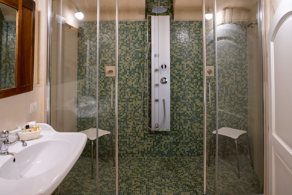 Junior Double Suite - Photo 12