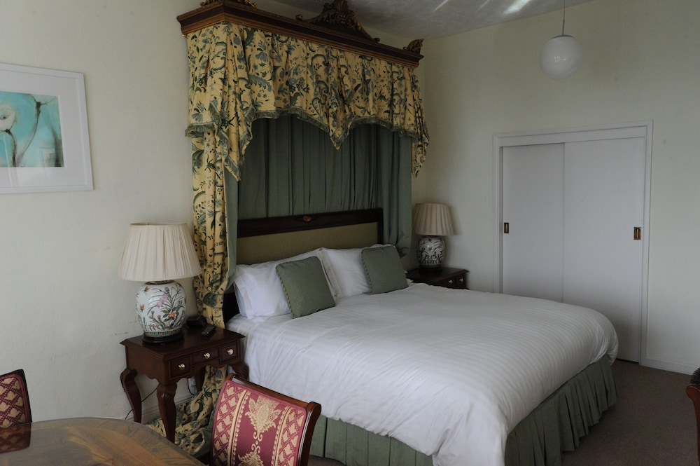 Superior Double Room, Ensuite, Sea View (with bath or shower) - Photo 23