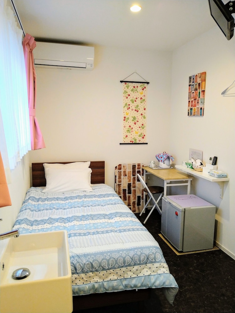 Economy Single Room photo 2