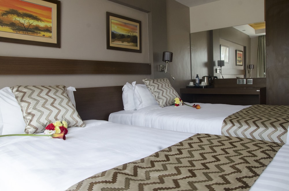 Twin Room with City View