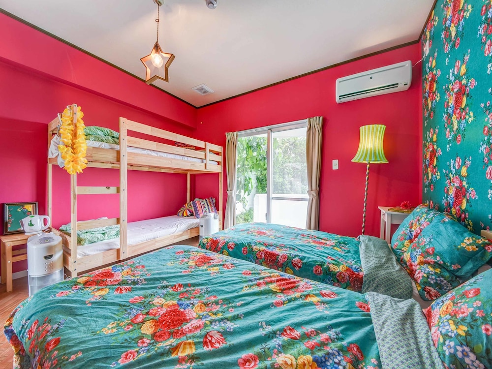 Family Quadruple Room, Multiple Beds, Non Smoking, Ocean View photo 2