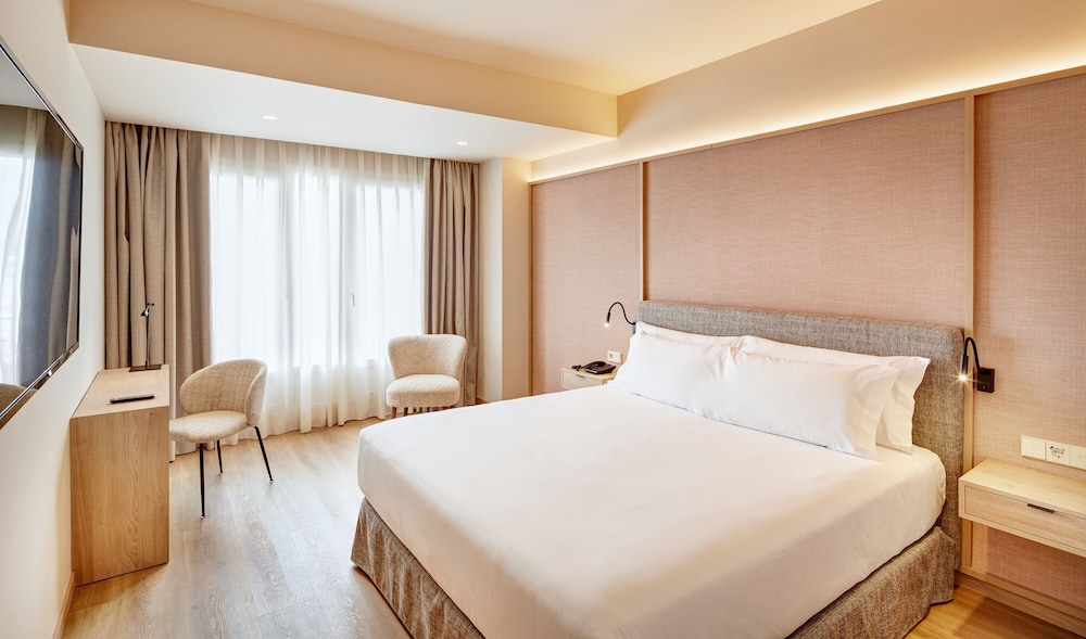 Superior Double Room - Photo 1