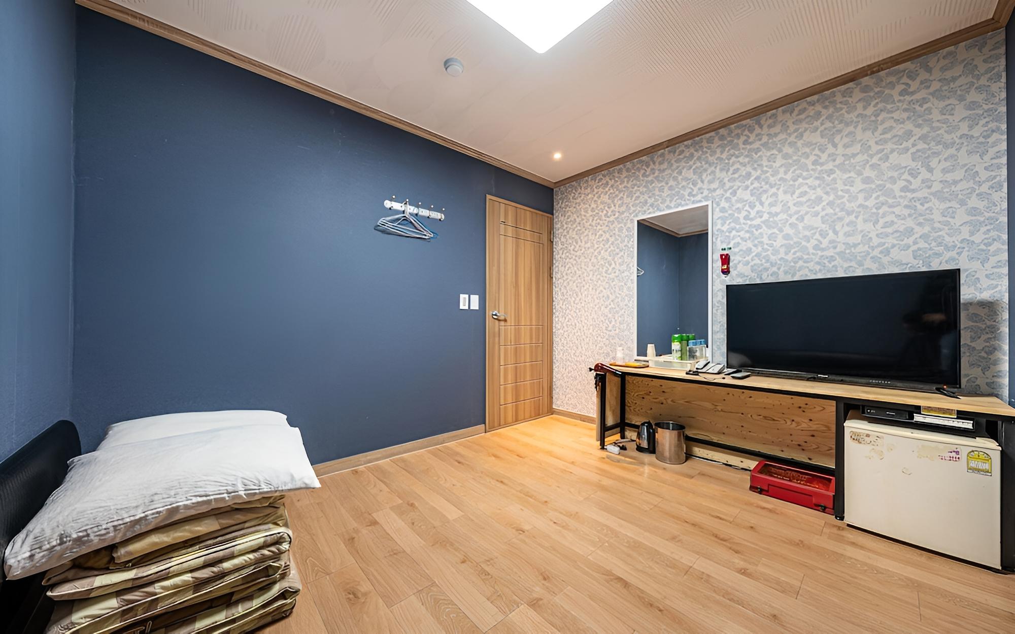 Room (Standard Room(floor heating system)) photo 2