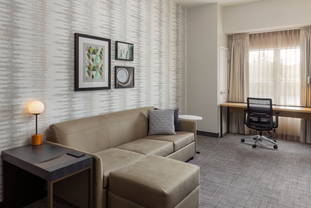Suite, Multiple Beds - Photo 5