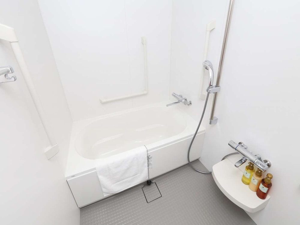 Accessible Room - Non Smoking - Photo 6
