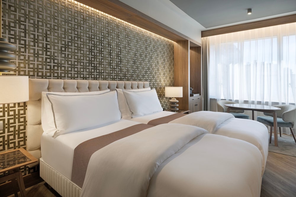 Deluxe Room, 2 Twin Beds