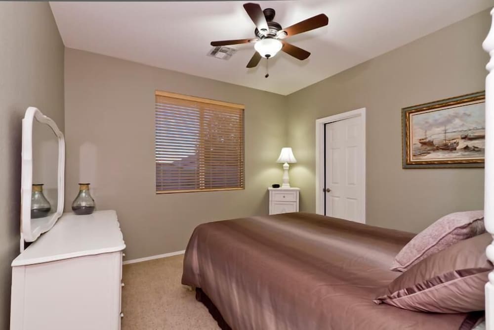 Condo, 5 Bedrooms