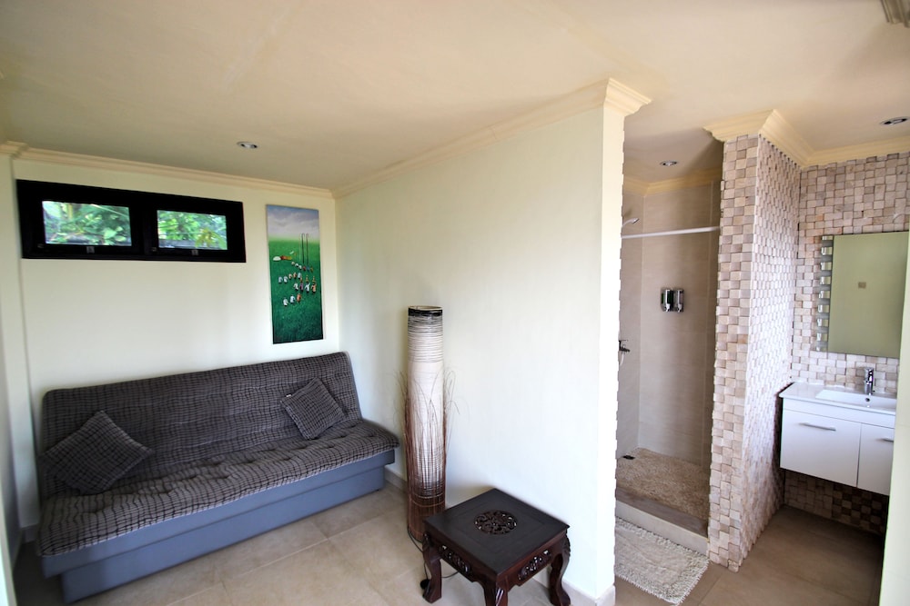 Standard Double Room, Terrace, Sea Facing photo 2